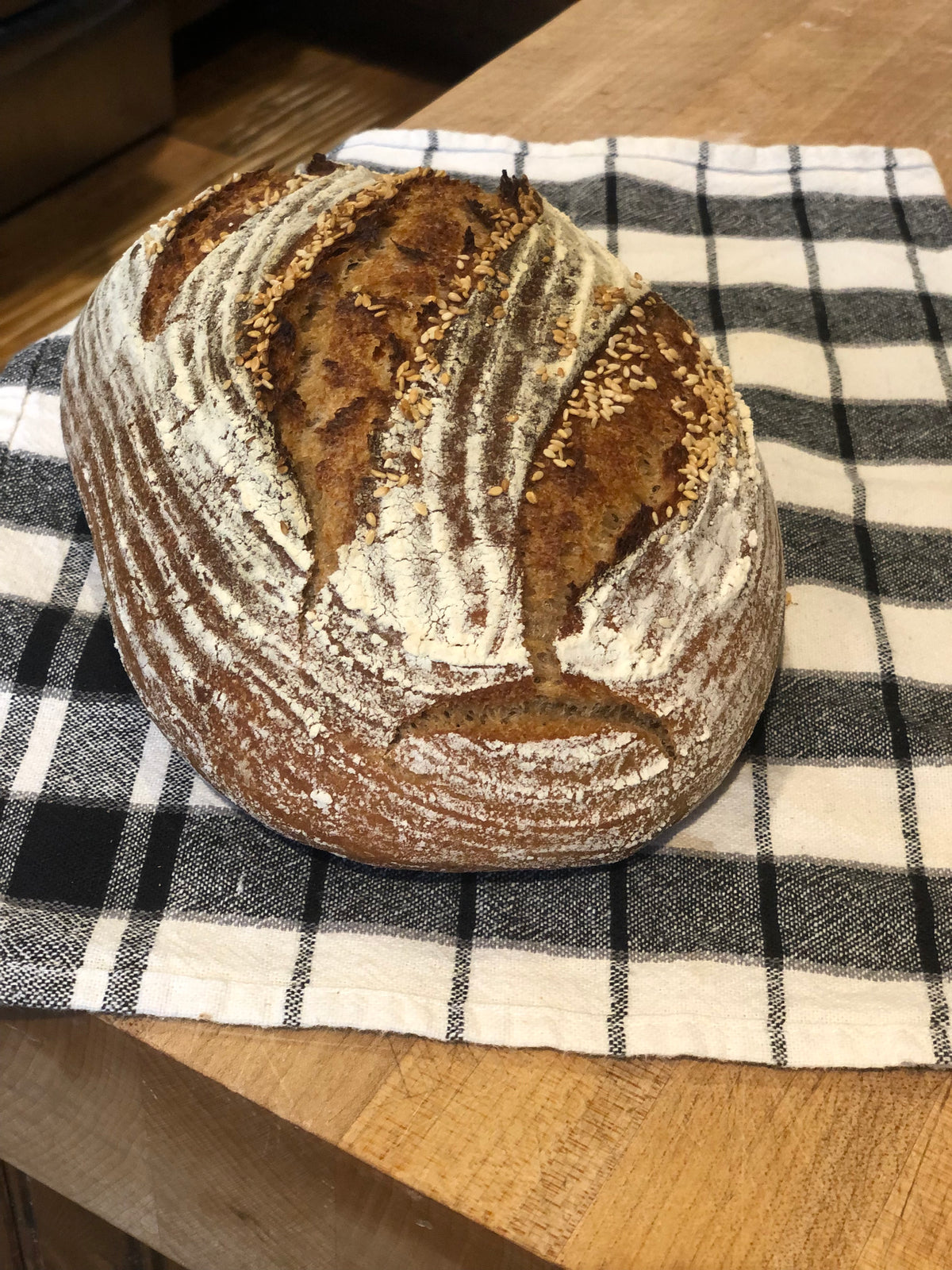 Crazy easy no-knead artisan bread (yeast and sourdough versions)